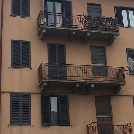 B&B Liberta Biella Bagian luar foto